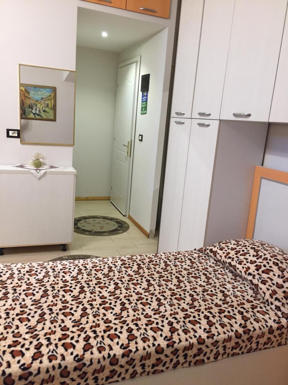 Lille France Apartments Szkodra Zewnętrze zdjęcie